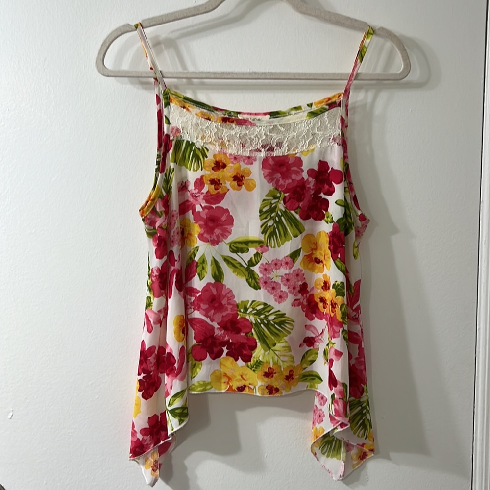 I.Joah | Floral Crop Top with Lace | Size M
